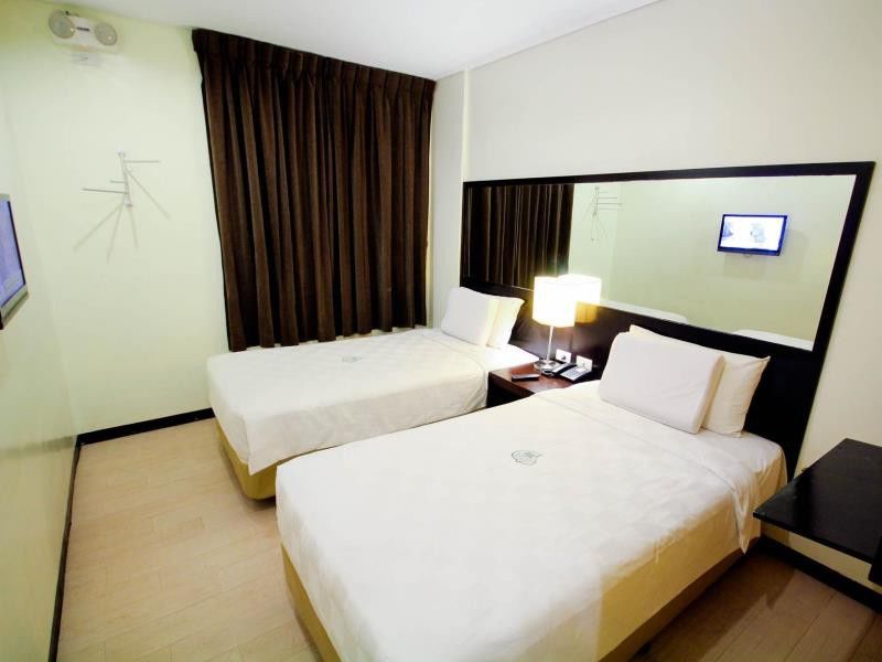 Go Hotels Puerto Princesa Kültér fotó